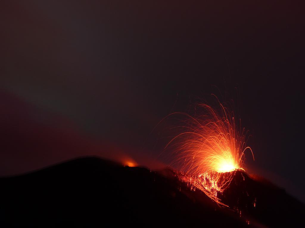 Il Vulcano A Piedi 호텔 스트롬볼리 외부 사진