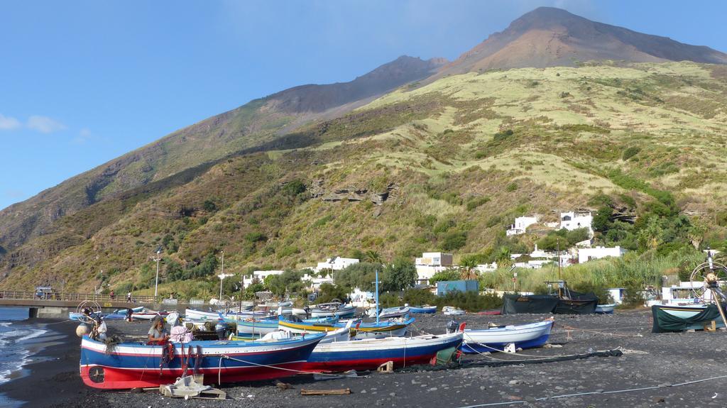 Il Vulcano A Piedi 호텔 스트롬볼리 외부 사진